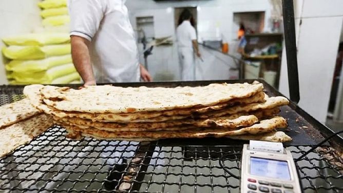 دستمزد کارگران نانوایی به تأخیر دولت در پرداخت یارانه نان گره خورد