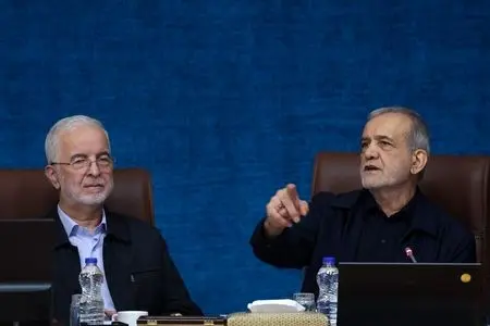 اداره کشور در شرایط جنگی نیازمند نگاه نو و تصمیم‌های خلاقانه است