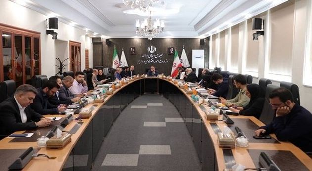 ضرورت مشارکت فعال اتاق‌های سه‌گانه در تدوین آیین‌نامه‌های اجرایی قانون تأمین مالی/ راه اندازی سامانه جامع وثایق؛ به زودی