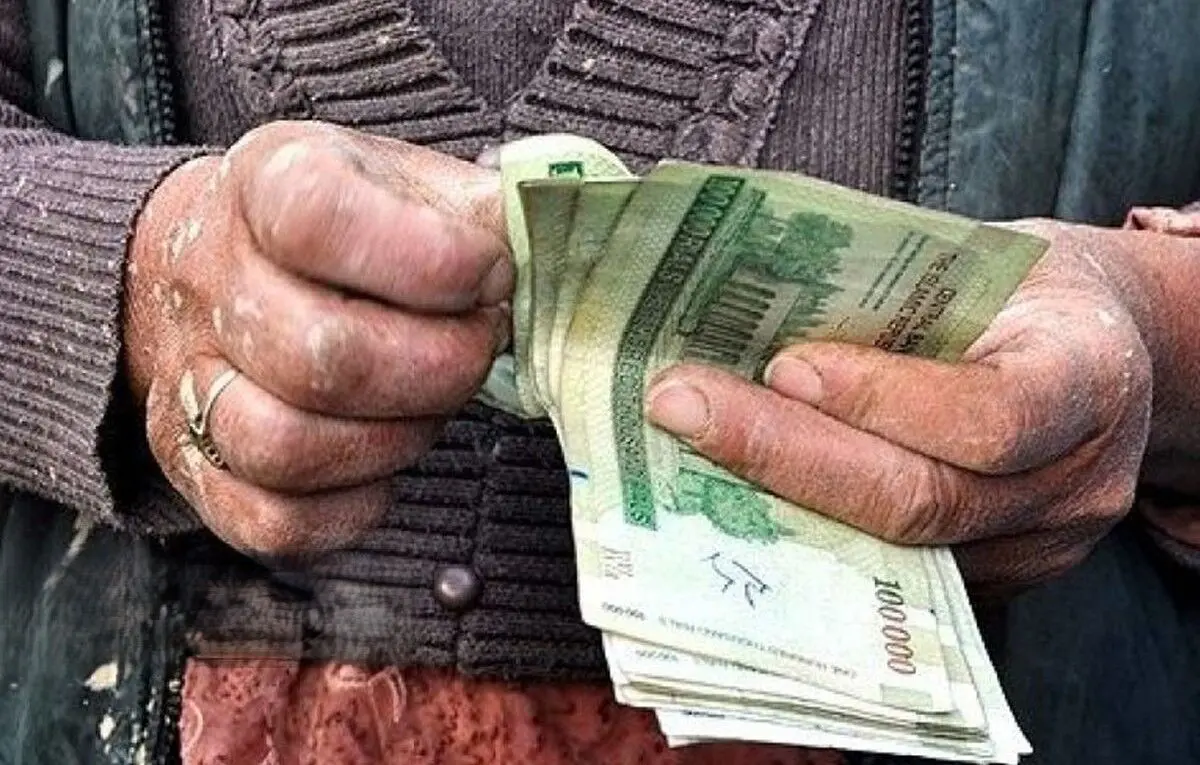 درخواست فعال کارگری از رئیس‌جمهور برای ابلاغ فوری مصوبه مزد