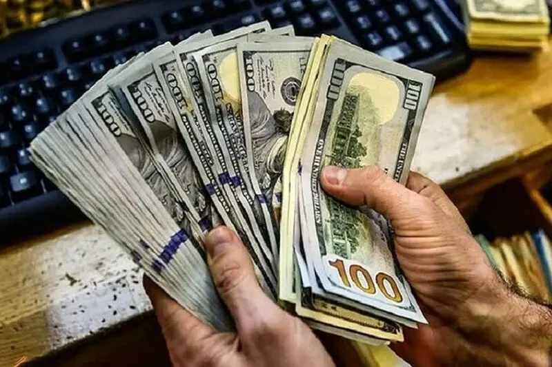افزایش نرخ ارز؛ نتیجه تورم، نقدینگی و تبعات جنگ