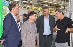 بازدید قائم‌مقام وزیر صمت از صنایع تولیدی و صادراتی استان زنجان