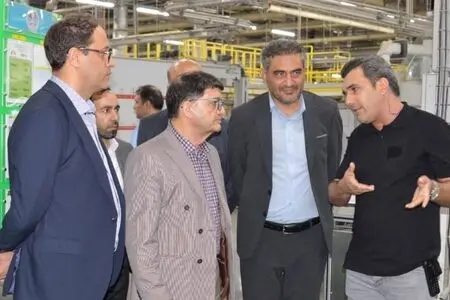 بازدید قائم‌مقام وزیر صمت از صنایع تولیدی و صادراتی استان زنجان