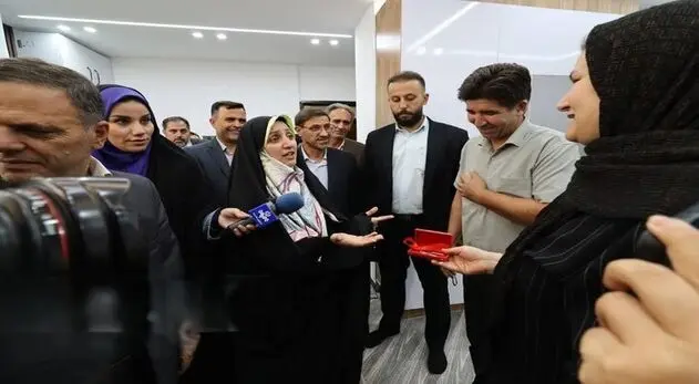 «امید مادر» از فروردین ۱۴۰۵؛ حمایت مالی دولت به حساب مادران واریز می‌شود