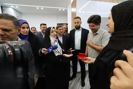«امید مادر» از فروردین ۱۴۰۵؛ حمایت مالی دولت به حساب مادران واریز می‌شود