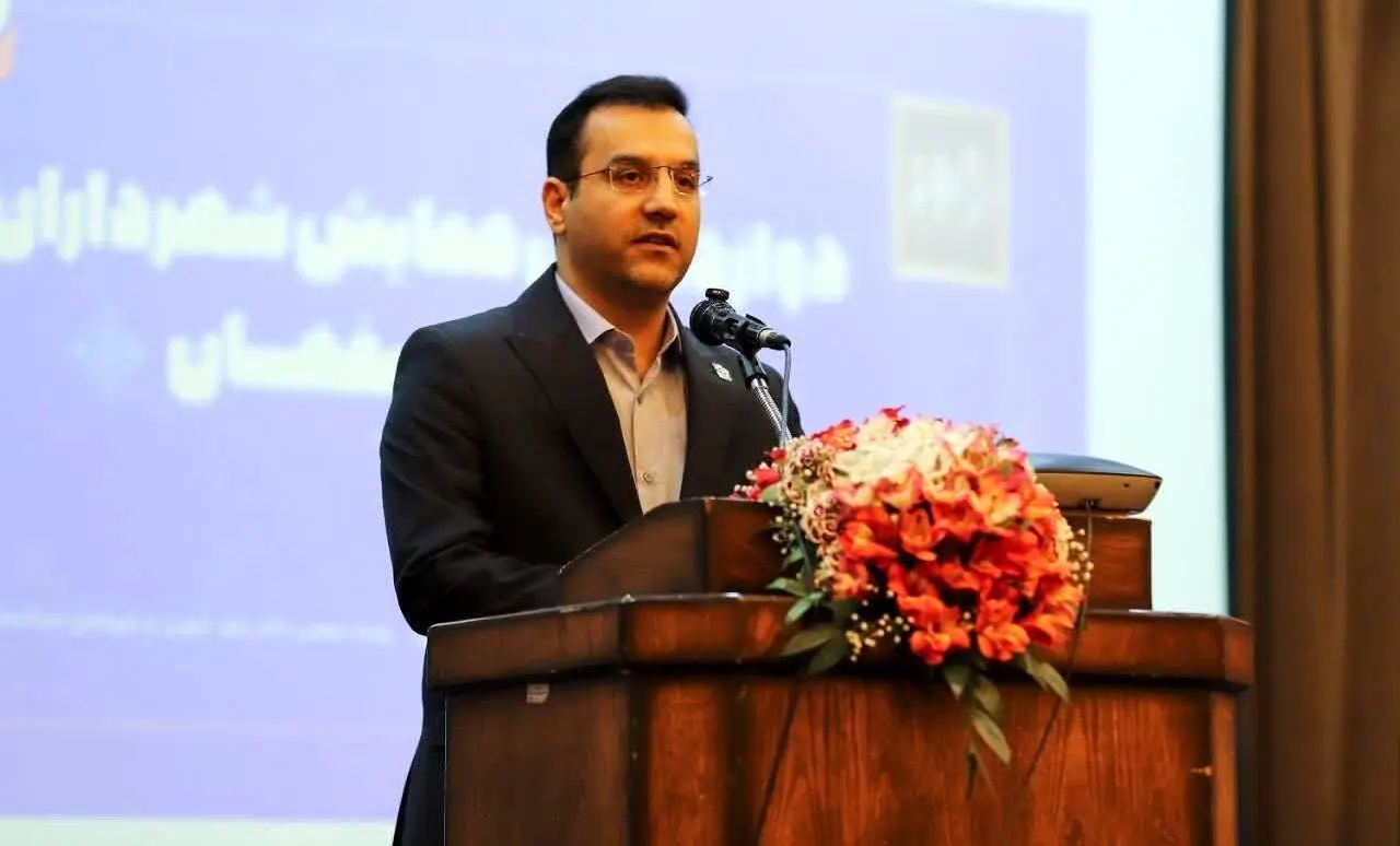 طرح  مشاغل عمومی در اصفهان/راهکار جدید وزارت کار برای مدیریت بیکاری پس از جنگ