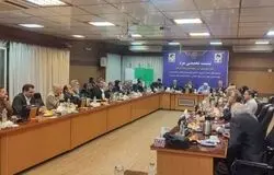 نشست تخصصی مزد در خوزستان/طرح دغدغه‌های کارفرمایان و تأکید وزارت کار بر اجرای متوازن ماده ۴۱