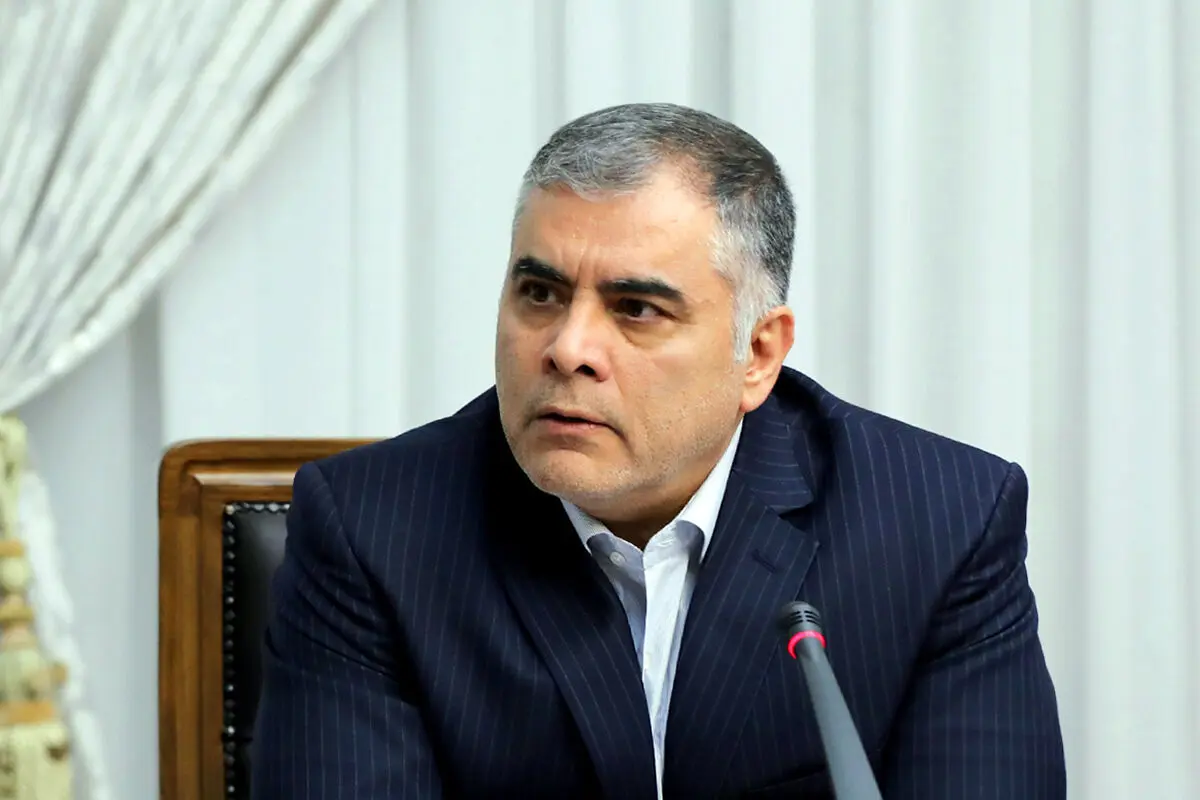 قاطی شدن آب با بنزین از نظر فنی ممکن نیست / مشکل باید جای دیگری بررسی شود