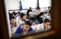 بحران انگیزه در مدارس؛ مجلس خواستار اصلاحات بنیادی در نظام آموزشی و معیشت معلمان شد
