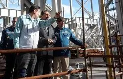 بازدید وزیر صمت از فولاد مبارکه پس از حمله آمریکایی-صهیونیستی/ دستور رسیدگی فوری به کارگران مصدوم