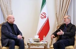 قالیباف در نامه به رئیس‌جمهور: مصوبه اصلاح حقوق کارکنان دولت غیرقانونی است