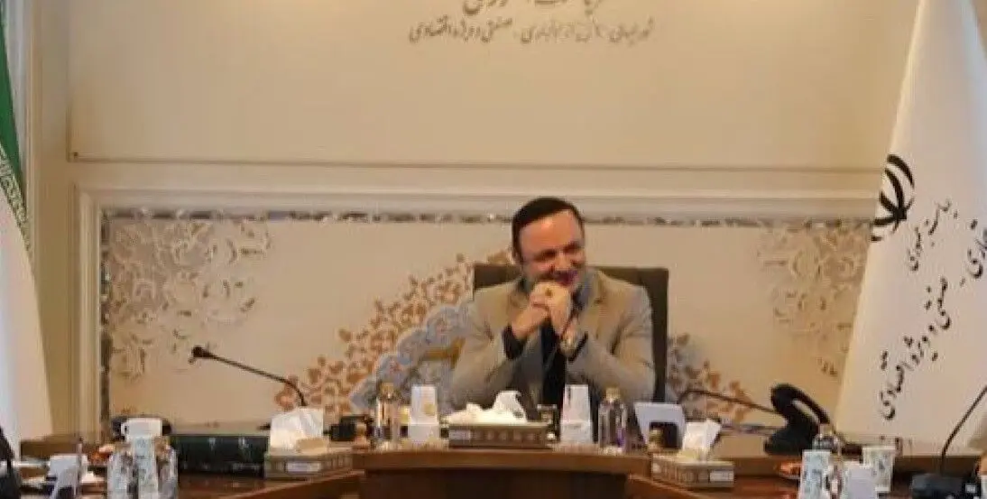 پیشنهاد حذف مالیات بر ارزش افزوده از صنعت هتل‌داری در مناطق آزاد