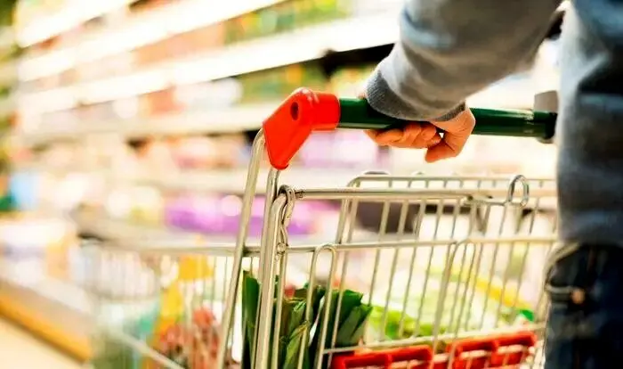 بسته جدید اقتصادی در راه است/تمرکز دولت بر تقویت معیشت خانوارها