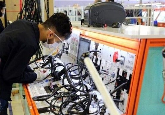 نظام دانشگاهی هنوز حلقه ارتباط با بازار کار را پیدا نکرده است