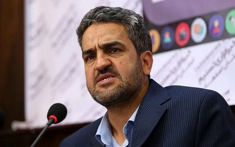 انتقاد عضو کمیسیون اقتصادی مجلس از فروش طلا توسط بانک مرکزی/این سیاست ضدتورمی نیست