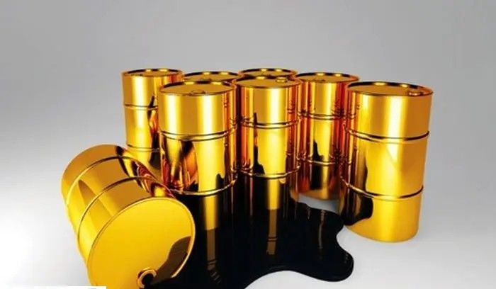 جهش طلای سیاه؛ تحریم‌های نفتی روسیه و رشد تقاضای چین قیمت‌ها را بالا برد