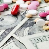 بحران در صنعت دارو با تداوم قیمت‌گذاری دستوری / اگر حمایت صورت نگیرد ناچار به واردات دارو خواهیم بود