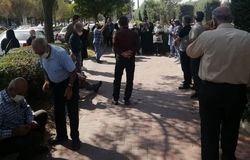 بازنشستگان اهواز خواستار استقلال تأمین اجتماعی از دولت شدند