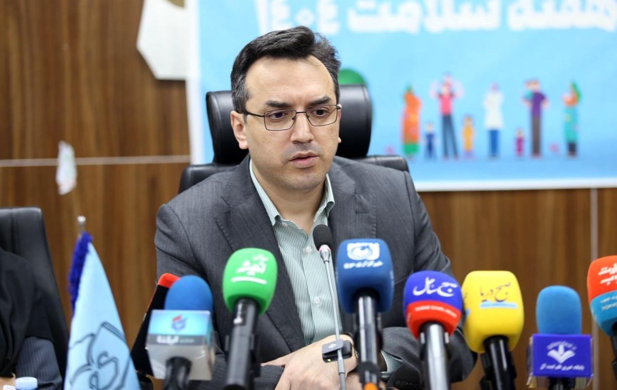 بسیج دانشگاه علوم پزشکی هرمزگان پس از انفجار اسکله شهید رجایی/مدیریت بحران وزارت بهداشت با اعزام تیمهای تخصصی درمانی به هرمزگان