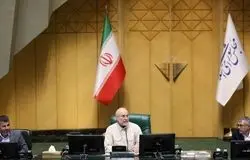 قالیباف: قیمت بنزین ۶۰ هزار تومان نمی‌شود/ برداشت‌ها از جدول بودجه نادرست است