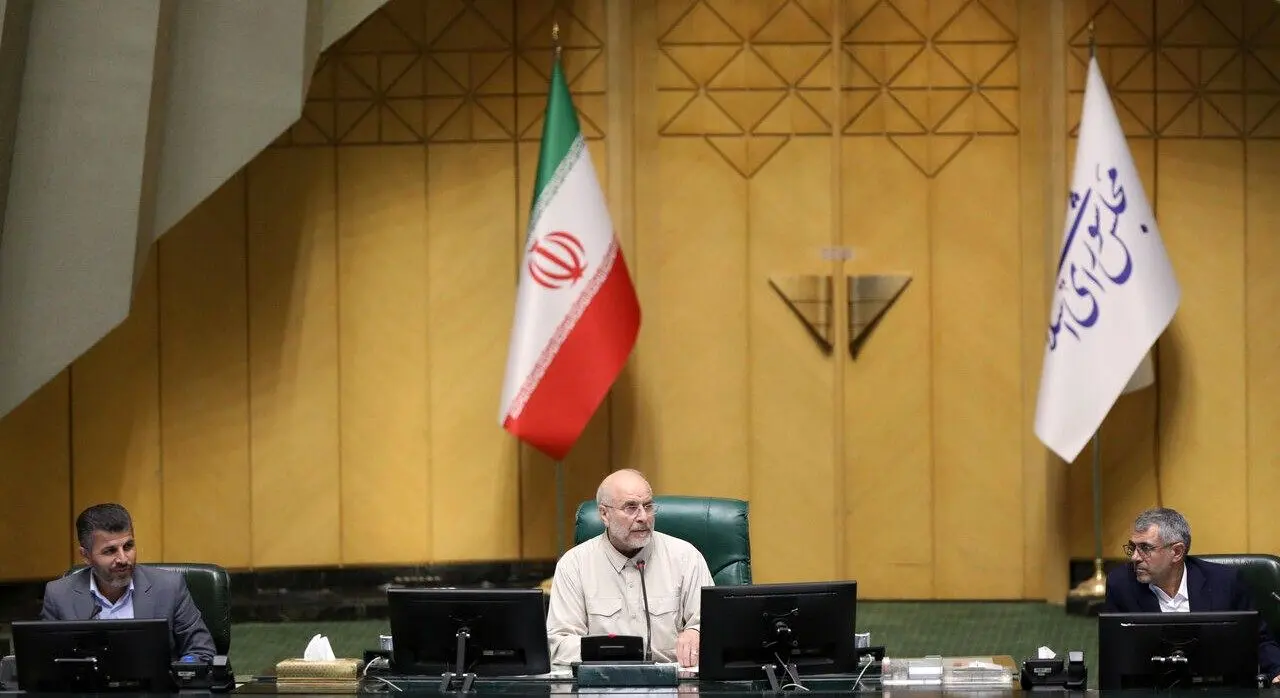 قالیباف: قیمت بنزین ۶۰ هزار تومان نمی‌شود/ برداشت‌ها از جدول بودجه نادرست است