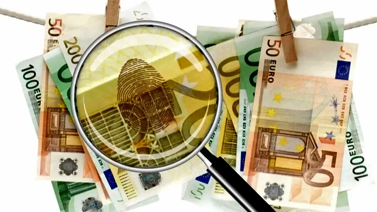 ابلاغ دستورالعمل جدید مبارزه با پولشویی و تأمین مالی تروریسم به دستگاه‌ها