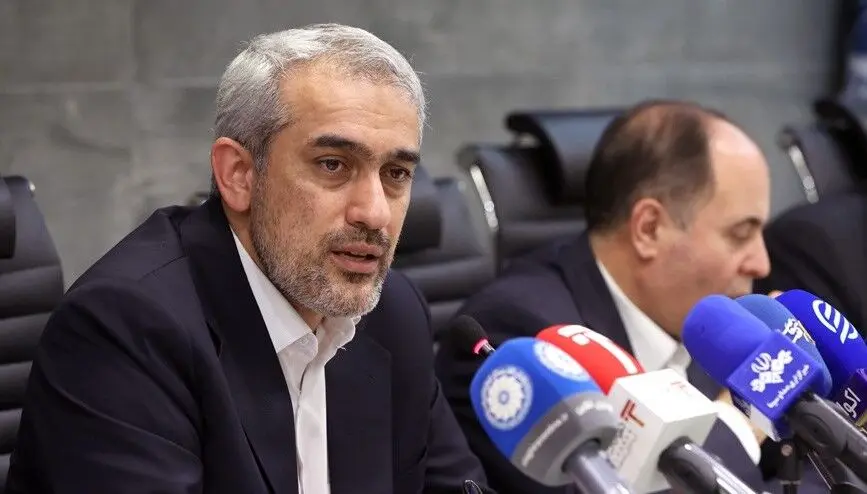 سیاست ارزی کشور بر پایه «شناور مدیریت‌شده»/ دولت بازار ارز را رها نمی‌کند
