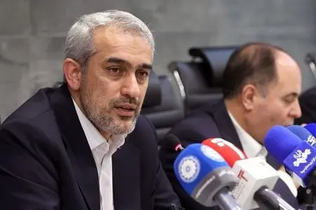 سیاست ارزی کشور بر پایه «شناور مدیریت‌شده»/ دولت بازار ارز را رها نمی‌کند