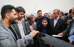  افتتاح آزادراه‌ها و تحویل ۳۵۰۰ واحد مسکن حمایتی