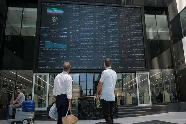 بورس در آستانه فتح کانال ۵ میلیونی؛ ورود بی‌سابقه پول حقیقی شاخص را تا مرز رکورد تاریخی رساند