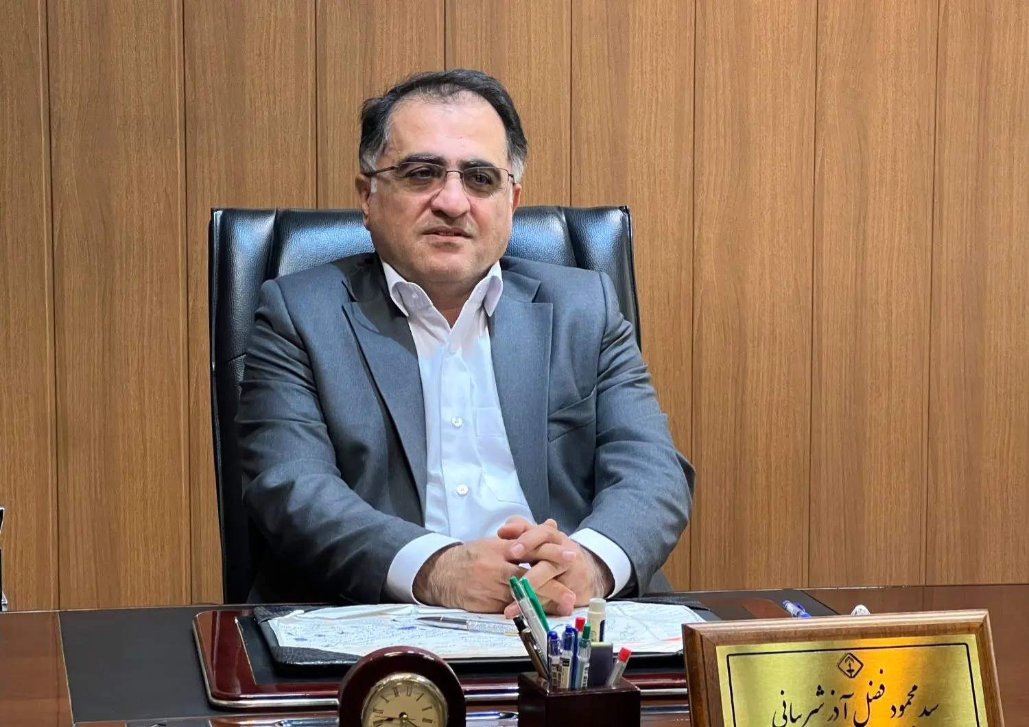 هجوم فروشنده‌ها به بازار طلا در پی سقوط اونس و دلار/ مهاجرت نقدینگی از صندوق‌های حمایتی به بورس