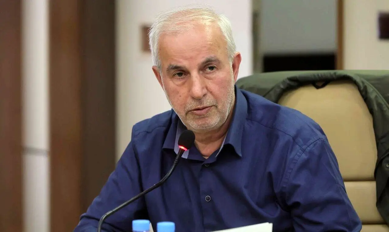 ضرورت بازگشت به اصول اقتصاد مقاومتی/مردم و بخش خصوصی، ارکان اصلی پیشبرد اهداف اقتصادی