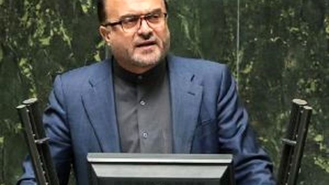 نماینده بیجار: با برنامه‌ریزی یک‌ساله می‌توان گرانی کالاهای اساسی را مهار کرد