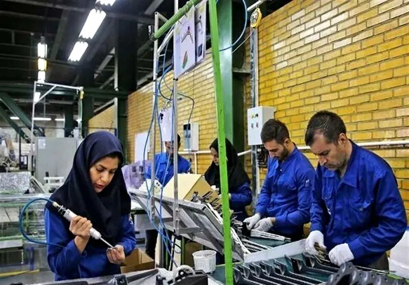 ۷۲۰ هزار بیمه شده جدید وارد بازار کار شدند؛ نرخ بیکاری به ۷.۳ درصد رسید