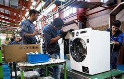 هشدار نسبت به بحران اشتغال در نیمه دوم سال/صادرات به کشورهای منطقه و مشکلات بازگشت ارز