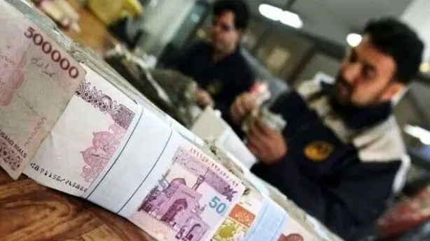 بانک مرکزی ترمز اضافه‌برداشت بانک‌ها را کشید؛ پایش روزانه نقدینگی برای مهار تورم