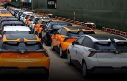 بخشنامه واردات خودرو؛ امید یا چالش برای ایرانیان خارج‌نشین؟