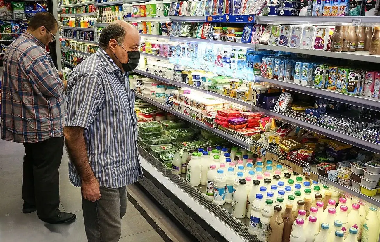 گرانی لبنیات/صادرات شیرخشک یا بیماری تب‌برفکی، علت اصلی چه بود؟